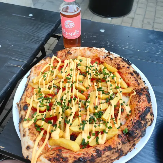 Pizza miesiąca z curry
